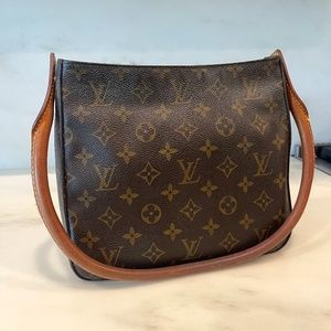 Authentic Louis Vuitton Loopy MM Handbag in Monogram